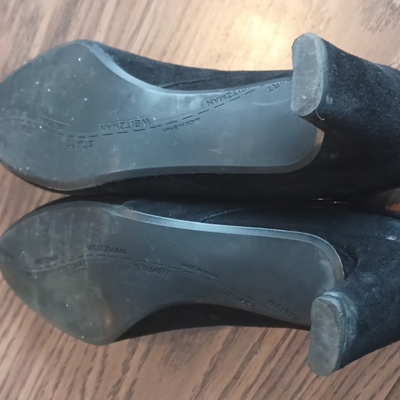 Stuart Weitzman black suede slip on bootie buckle 8 M - Picture 6 of 10